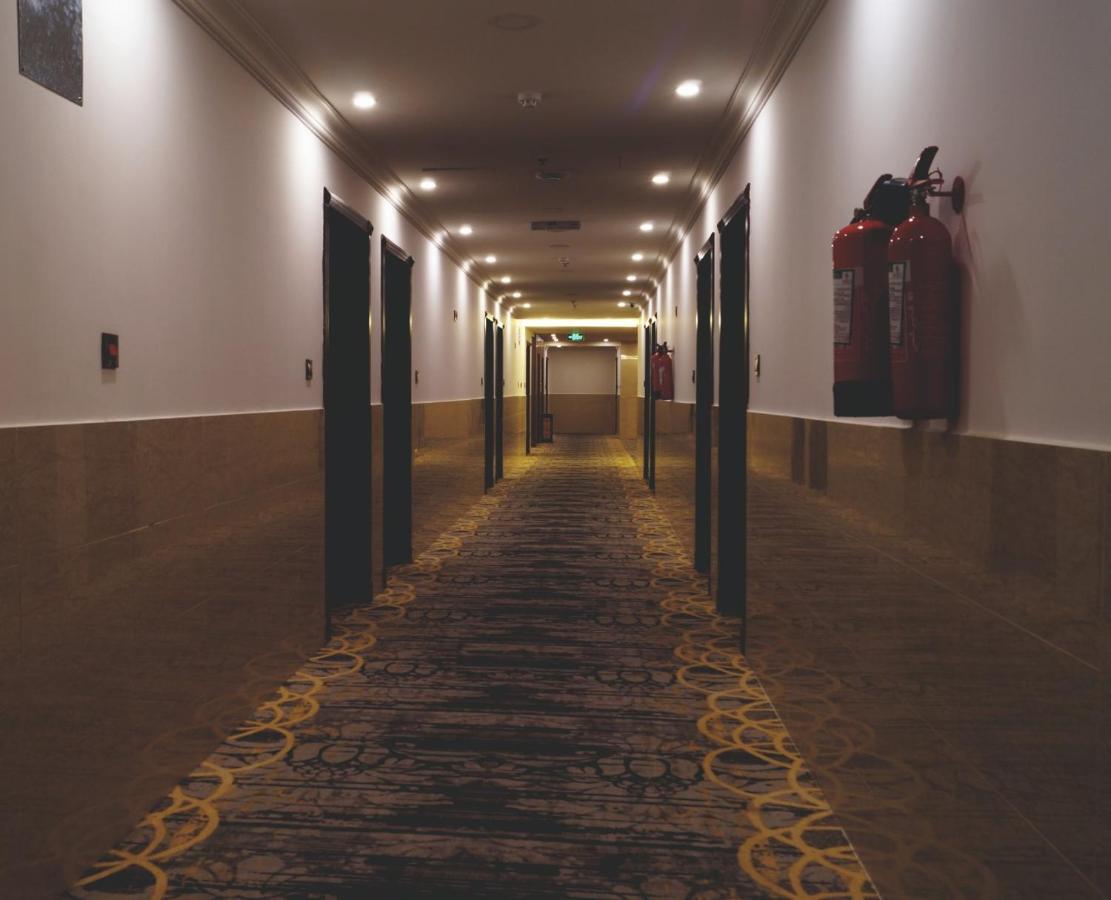 Lavona Tiba Hotel Dammam Exterior foto